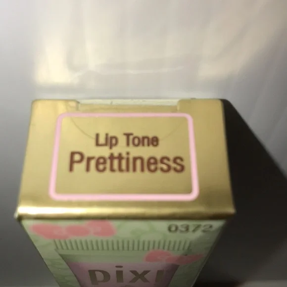 Pixi Hello Kitty Lip Tone pH Reactive Tint NEW 0.4oz - Picture 5 of 9